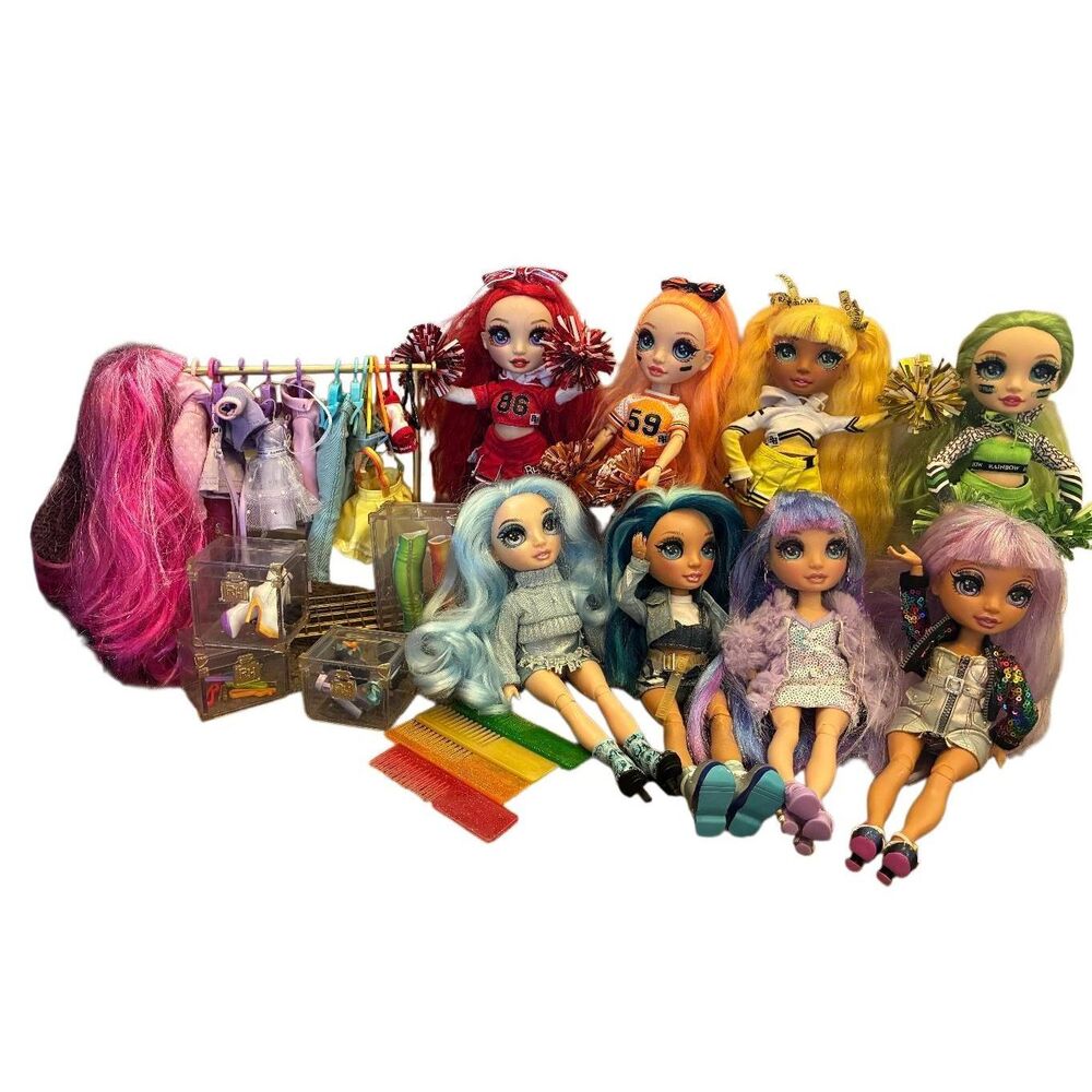 HUGE RAINBOW HIGH LOT!! The main 6 and 2 others!